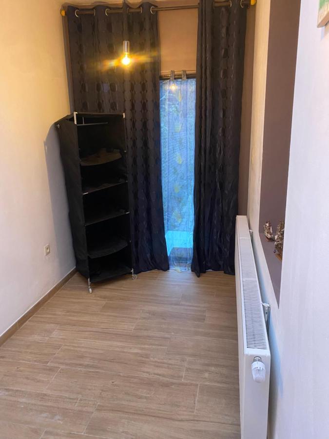 Superbe Appartement Шарлеруа Экстерьер фото