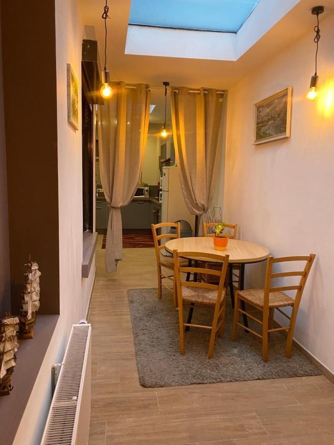 Superbe Appartement Шарлеруа Экстерьер фото