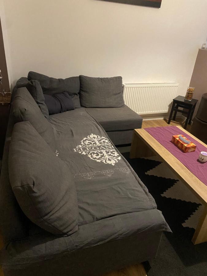 Superbe Appartement Шарлеруа Экстерьер фото